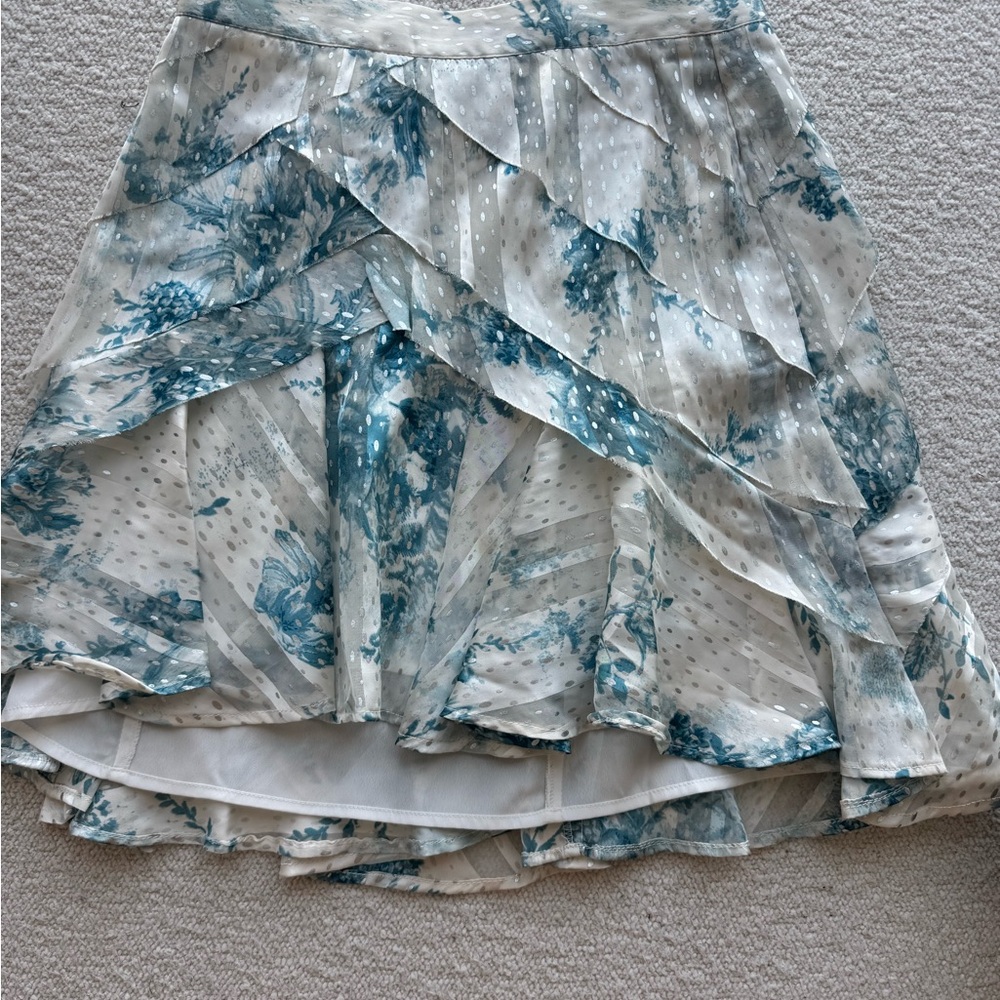ASOS Blue and White Patterned Top & Skirt - Picture 4 of 4